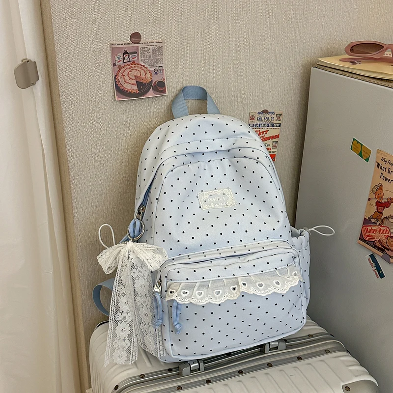 Charmanter gepunkteter Rucksack Karnz