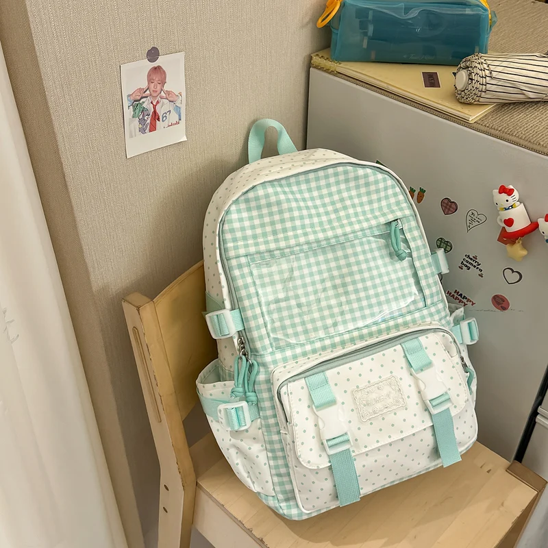 Charmanter Karierter Rucksack Karnz