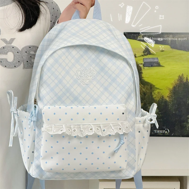 Charmanter Dekorativer Rucksack Karnz