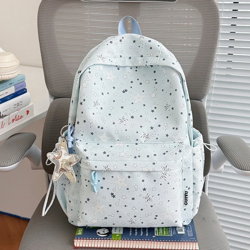 Stylischer Schulrucksack mit Sternenmotiv Karnz