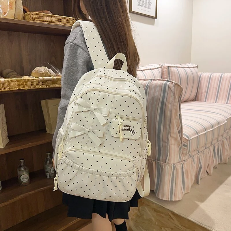 Charmanter mit Schleifen verzierten Rucksack Karnz