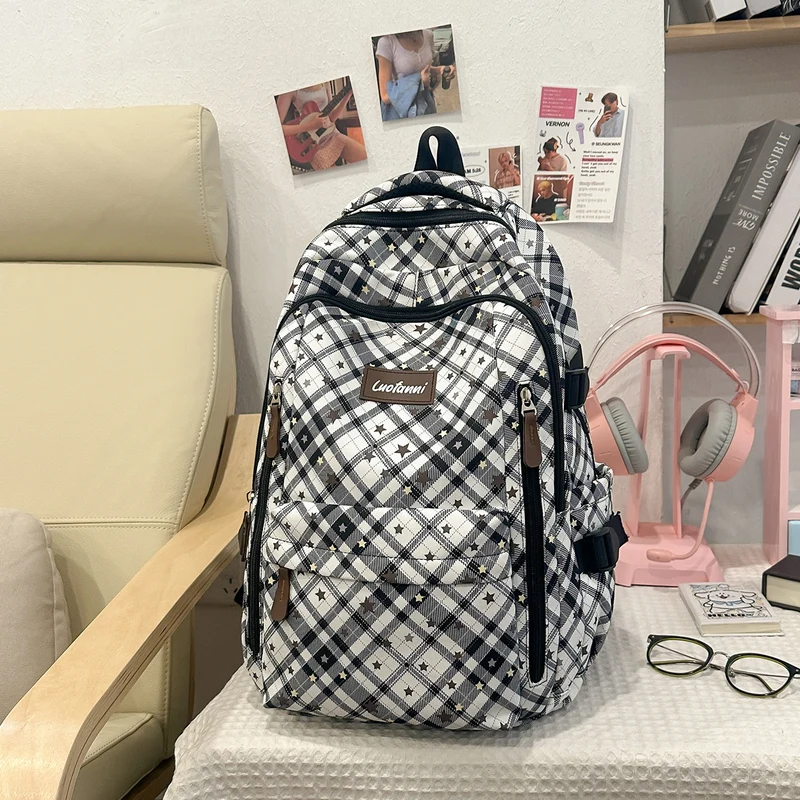 Stilvolles Karomuster Design Schulrucksack Karnz