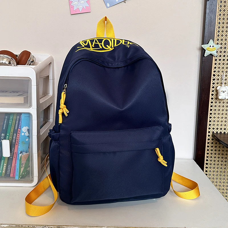 Lässiger strukturierter Rucksack Karnz