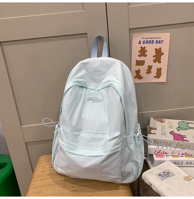 Lässiger Rucksack mit Schlüsselanhänger Karnz