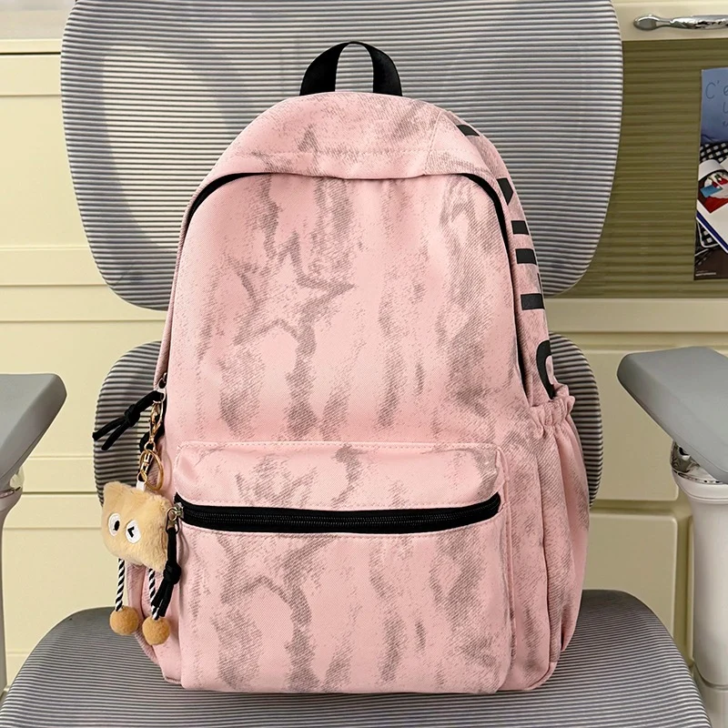 Lässiger Rucksack für Schule und Reisen Karnz