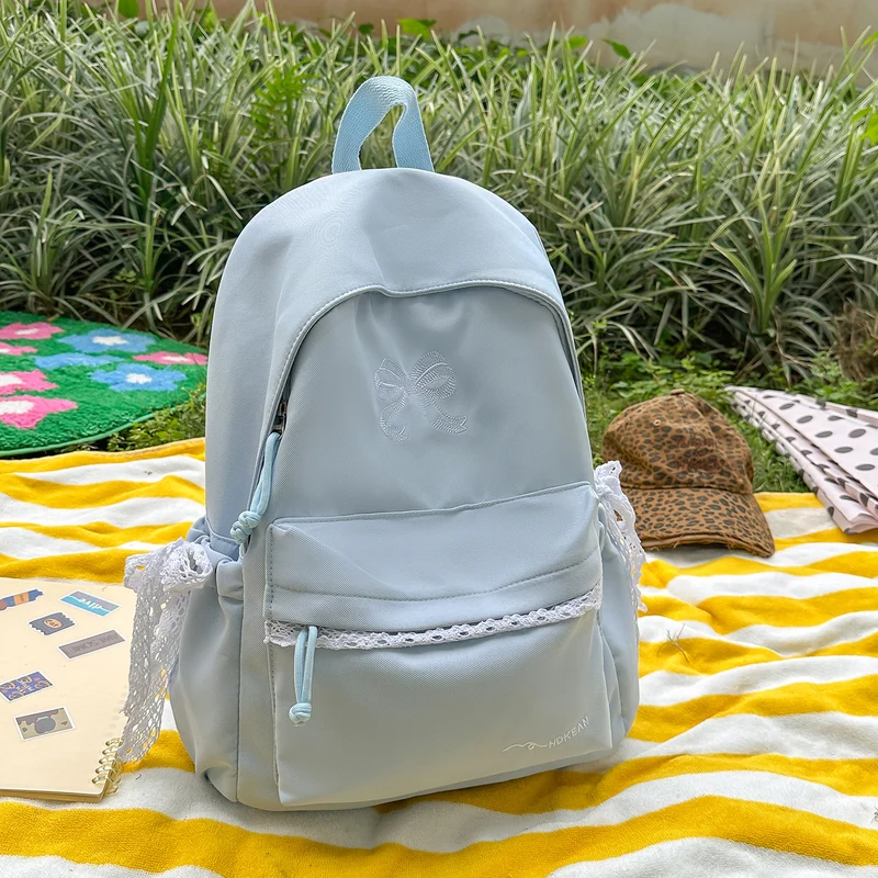 Charmanter mit Schleifen verzierten Rucksack Karnz