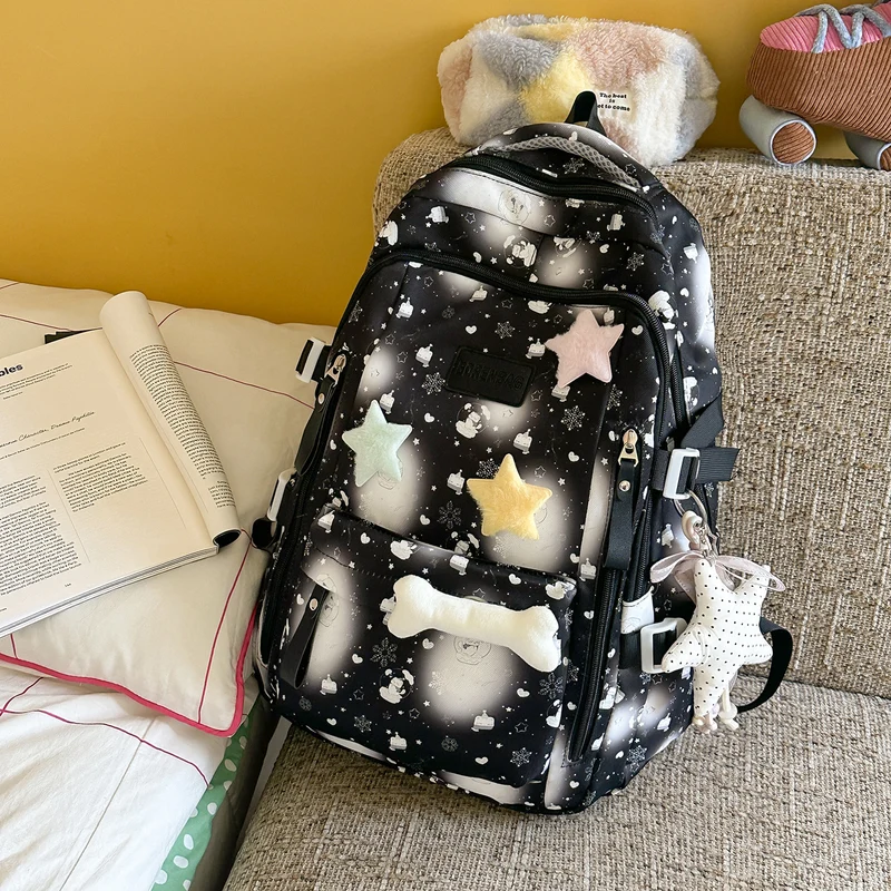 Künstlerisch gemusterter Rucksack Karnz