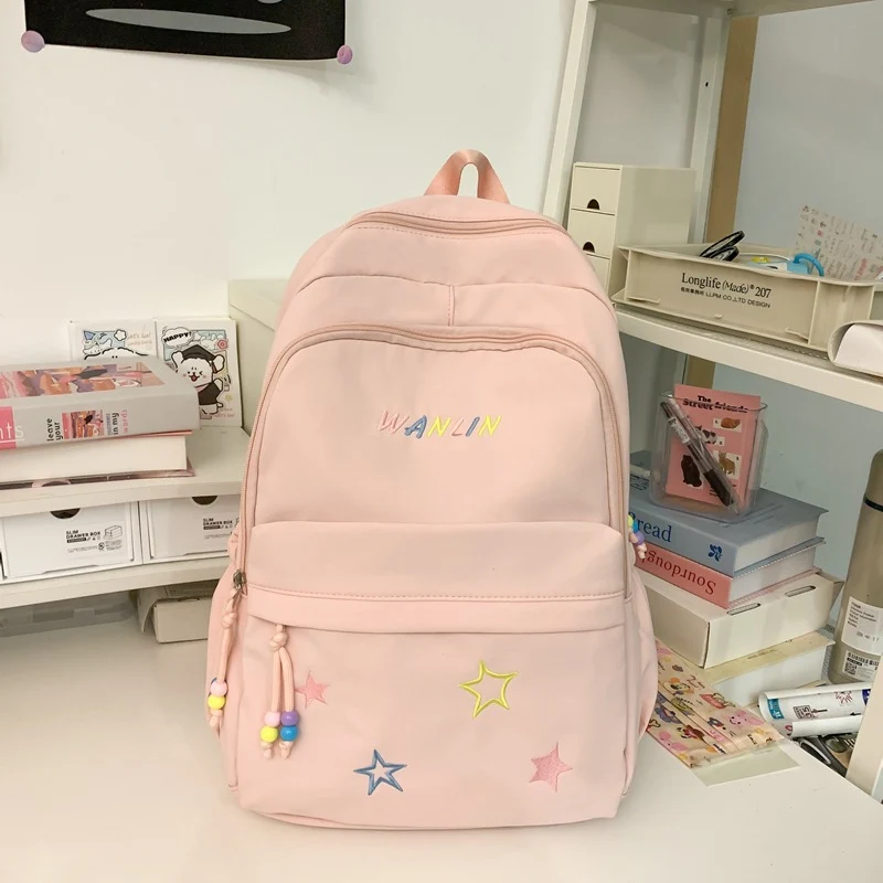 Verspielter mit Sternen verzierter Rucksack Karnz