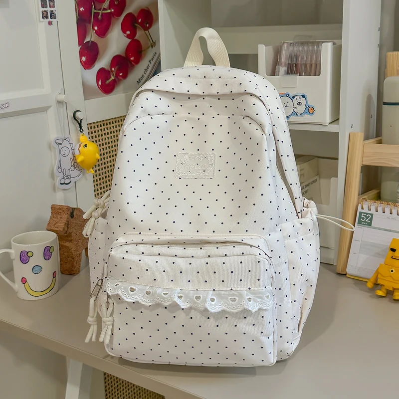 Adorable Polka Dot Rucksack Karnz