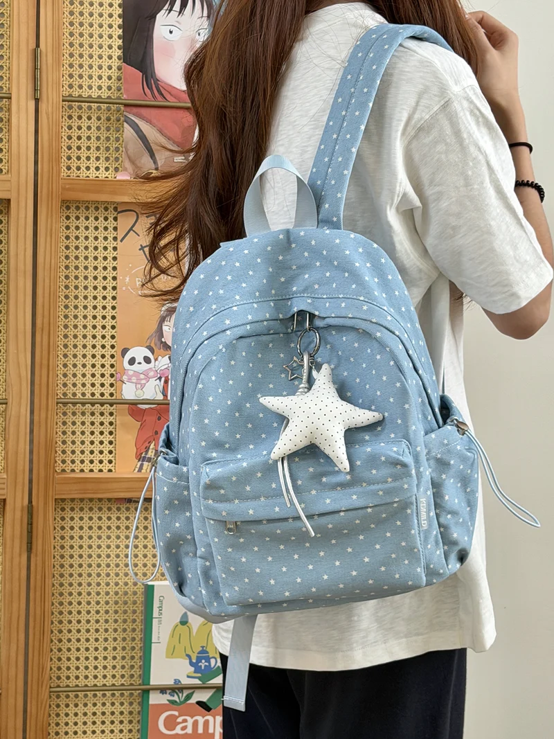 Verspielt gepunkteter Rucksack Karnz