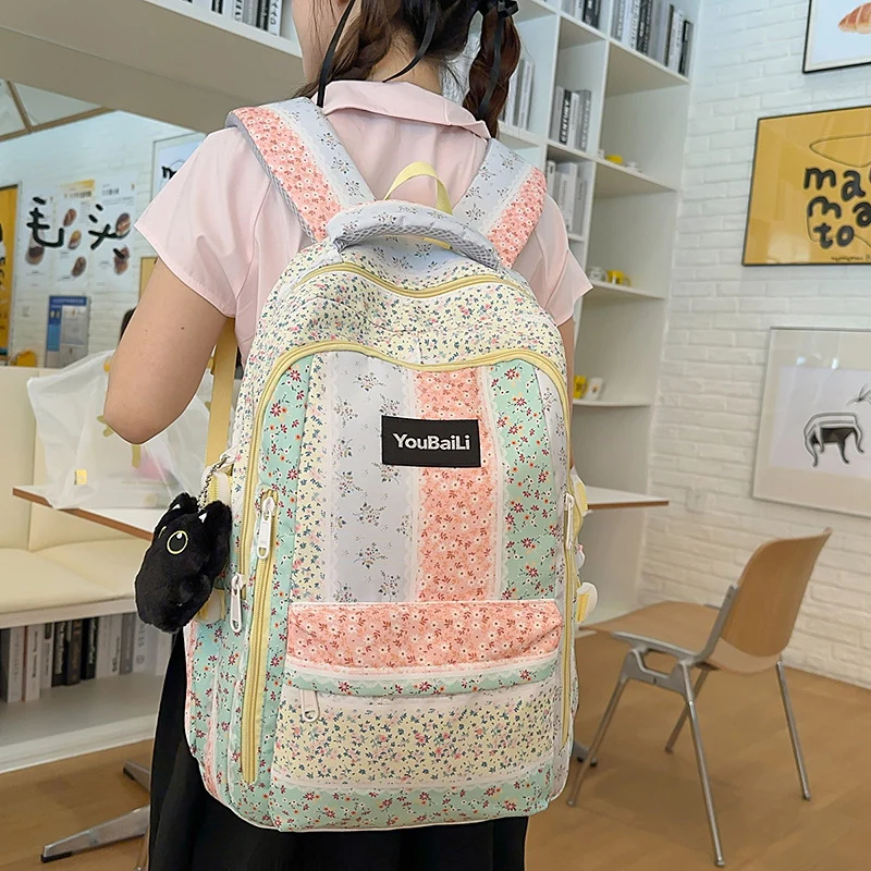 Blumenmuster Freizeit Rucksack Karnz