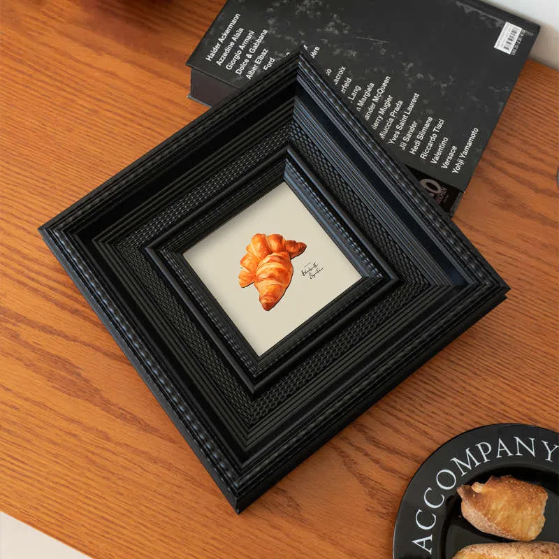 Dekorativer Kunstrahmen für Wanddisplay