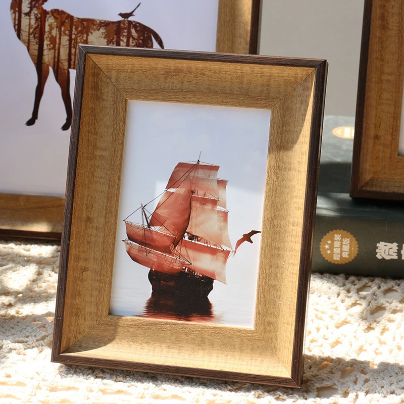 Vintage Holzrahmen für die Wanddekoration zu Hause