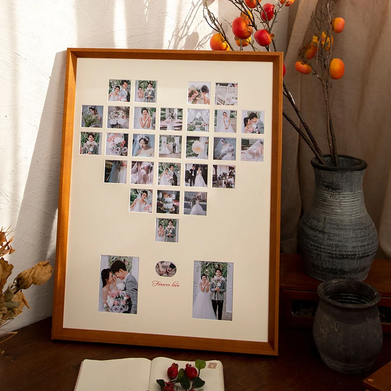 Herzförmiger Multi-Photo Collage-Rahmen