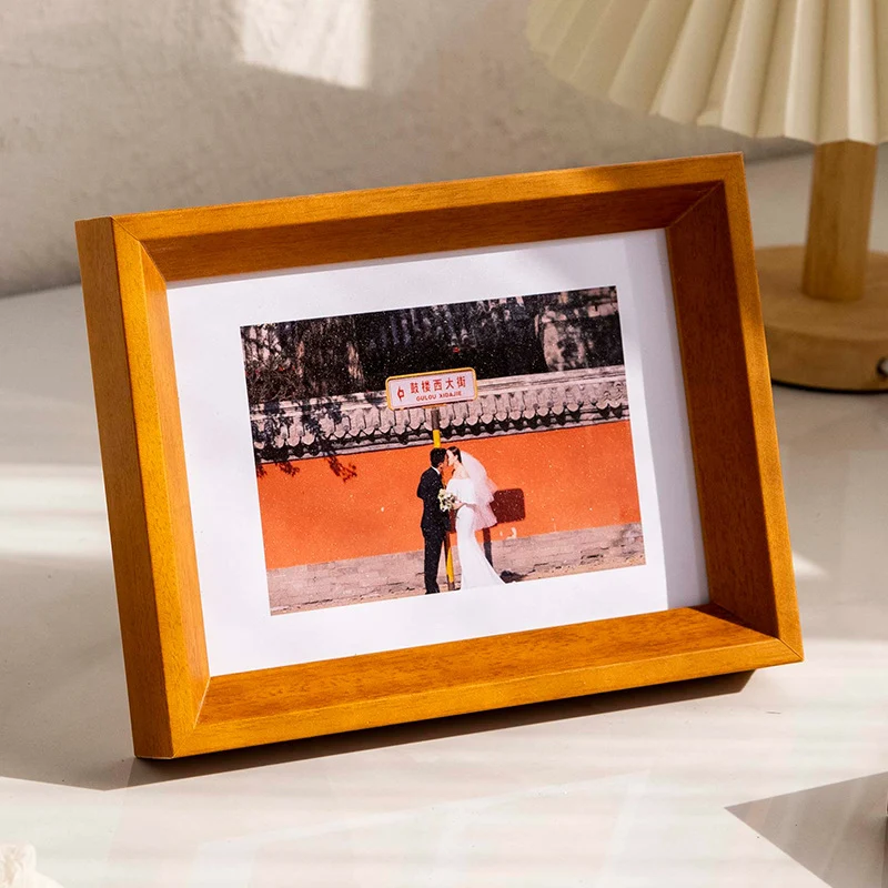 Eleganter Holzfoto-Rahmen für Wohnkultur