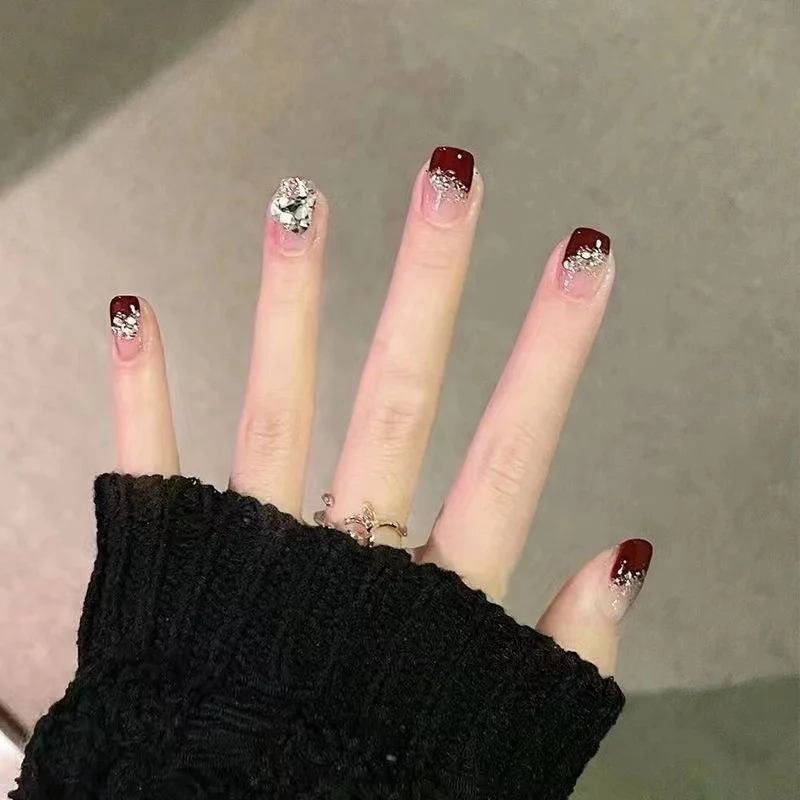 Glamouröser Farbverlauf Nagelkunst