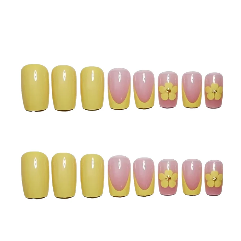Künstlerisches Floral Design Nagelset