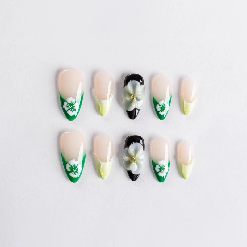 Blumen Kunst Press-On Nageldesign