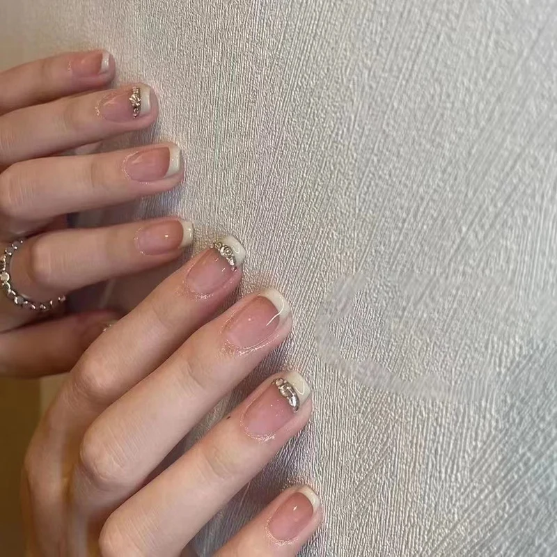 Elegante Strass Französische Tip Press-On Nägel