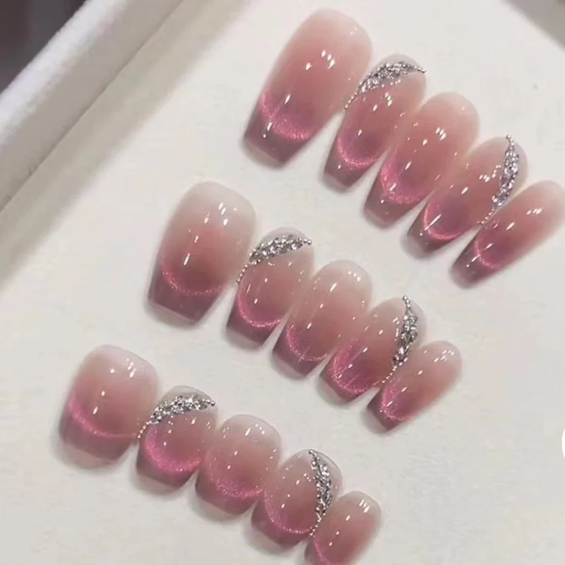 Strassverzierte gradient Presse-auf Nägel