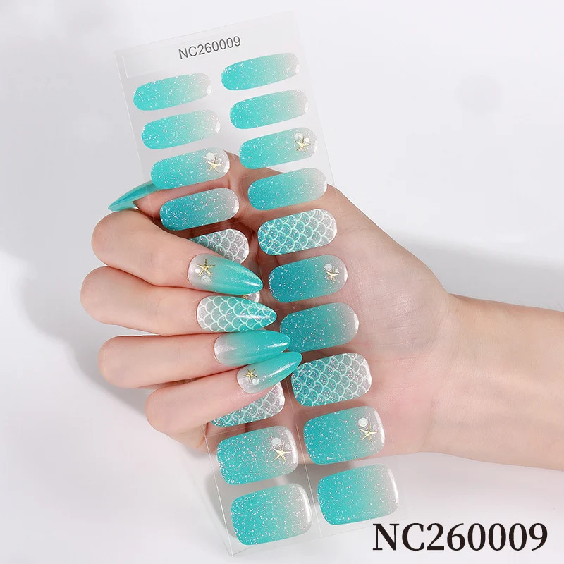 Wasser-inspirierte Nagelwickel