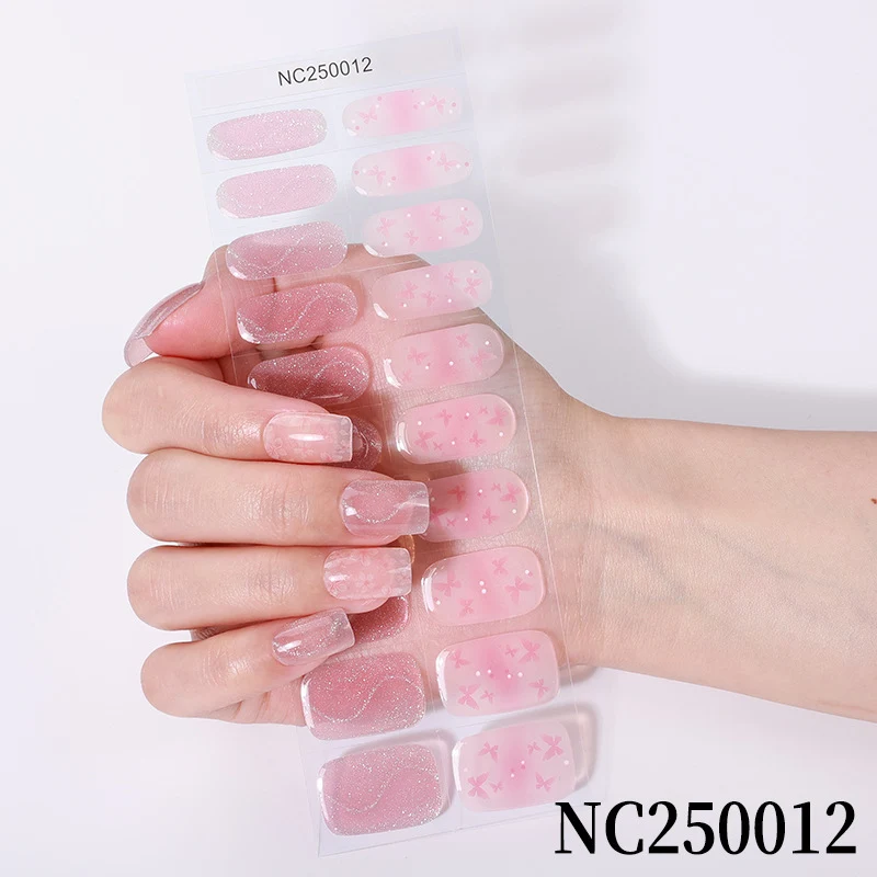 Stylische Nagelkunst Wraps