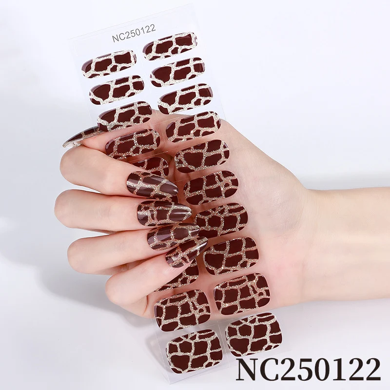 Stylische Faux-Tierdruck-Nagel-Wrapper