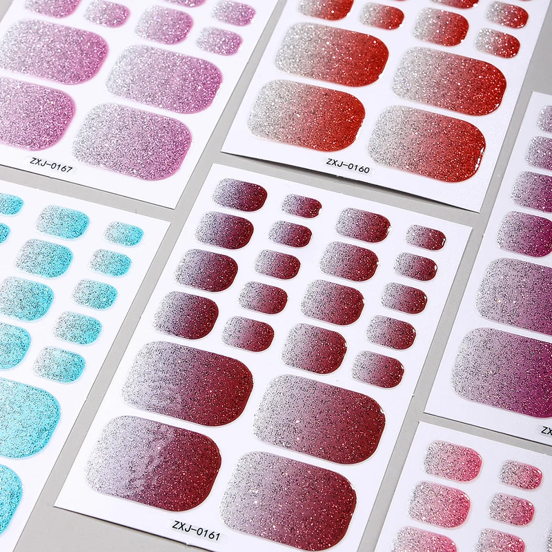 Glitzernde Glitter-Fußnagel-Wraps