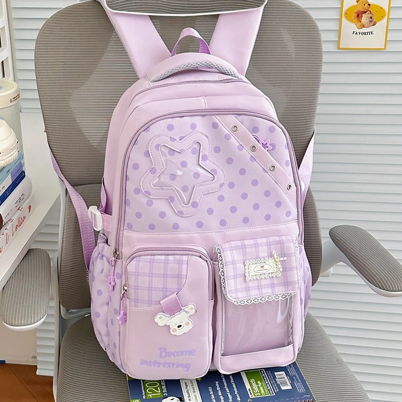 Niedlicher gepunkteter Charakter-Rucksack Karnz