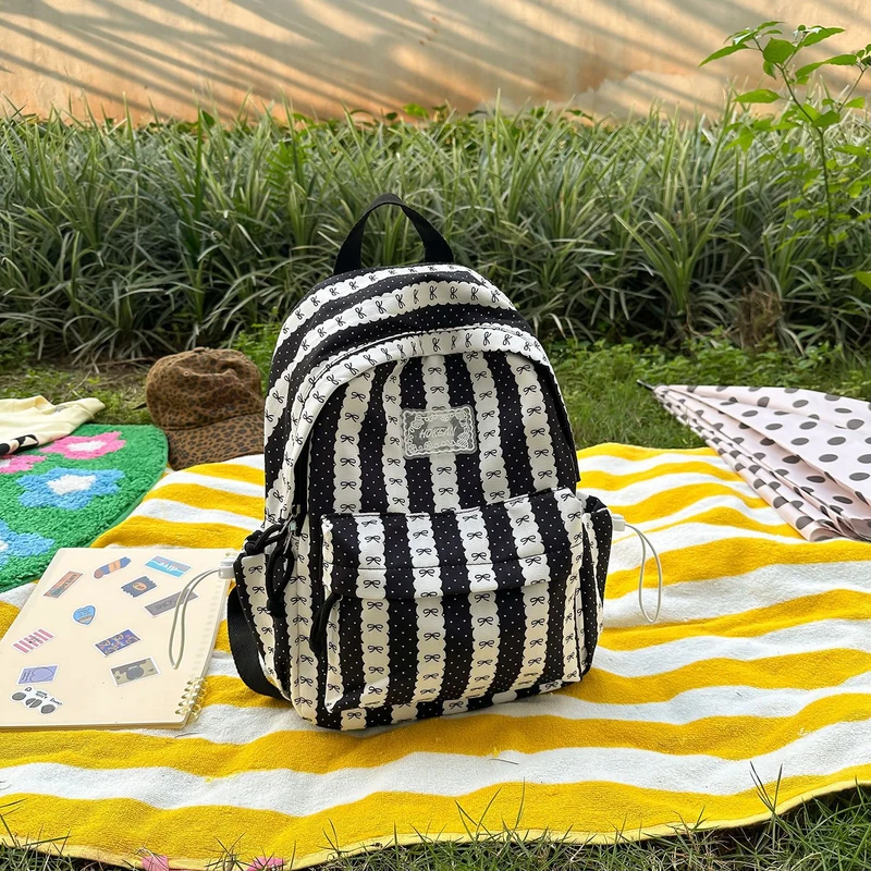 Süßer gemusterter Rucksack Karnz