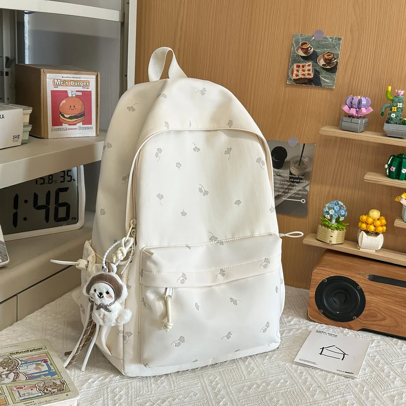 Niedlicher bestickter Rucksack Karnz