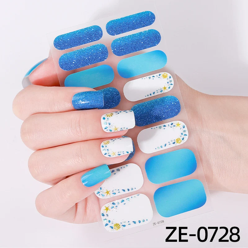 Künstlerische Nagelkunst-Wickel