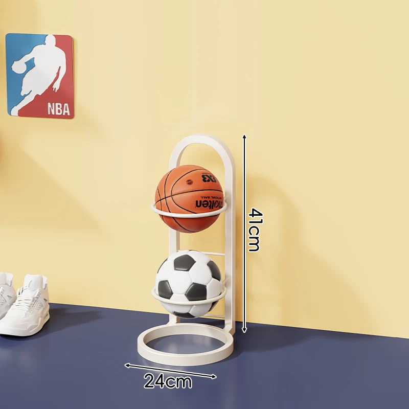 Vertikaler Sportball-Lagerregal mit vier Körben und schlankem Metallrahmen