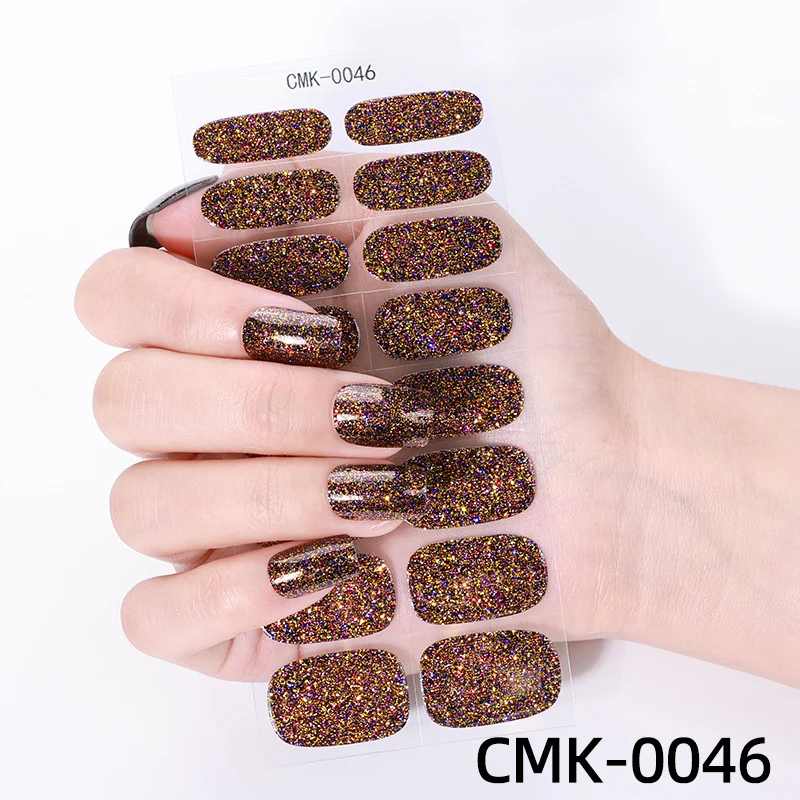 Glitter-Finish-Nagelüberzüge