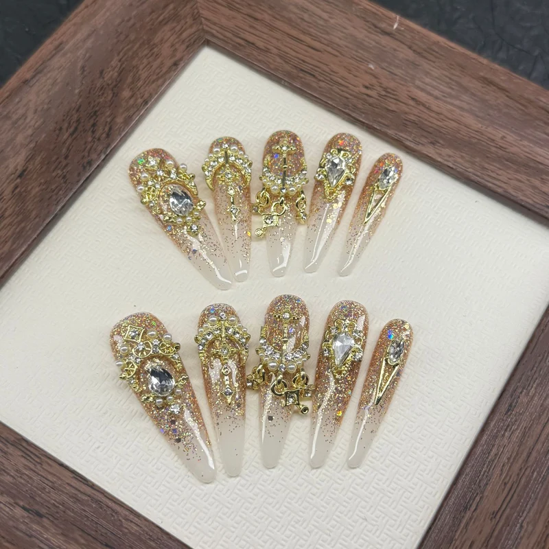 Glitzerndes dekoratives Press-On-Nagelkunst-Set