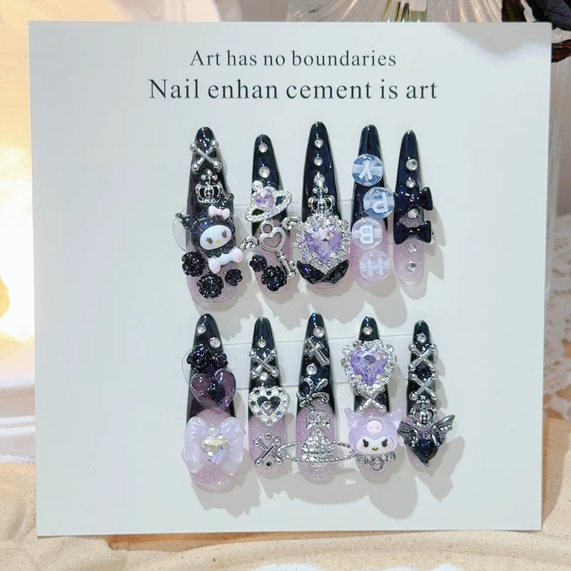 Dekorative Nagelkunst