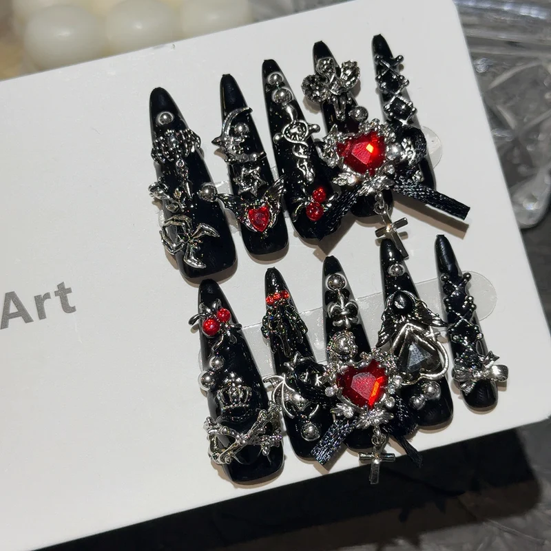 Glamouröse Nagelkunst Verlängerungen