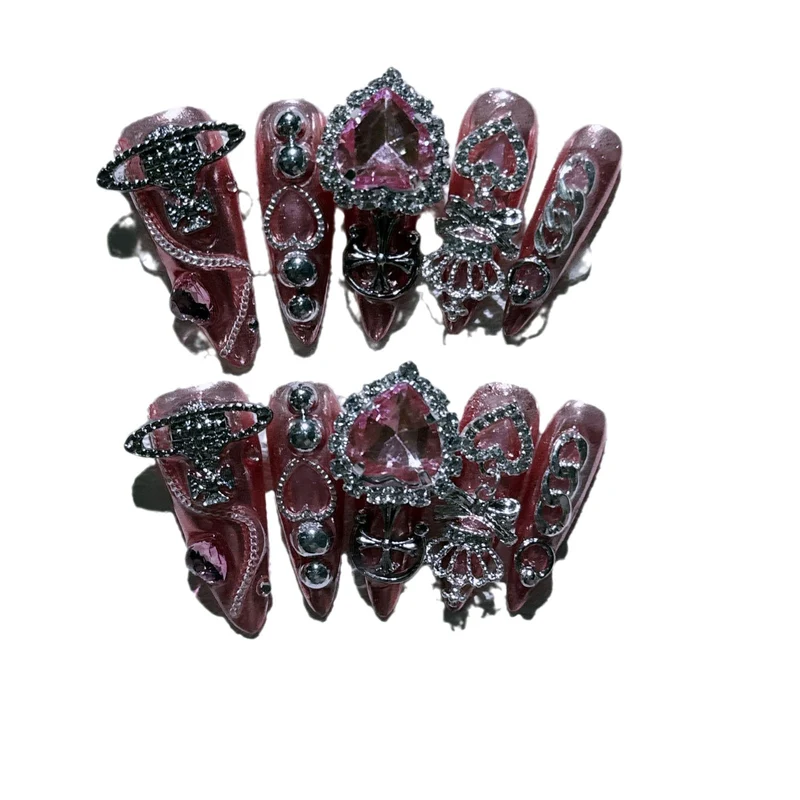 Glamouröse Nagelkunst Verlängerungen