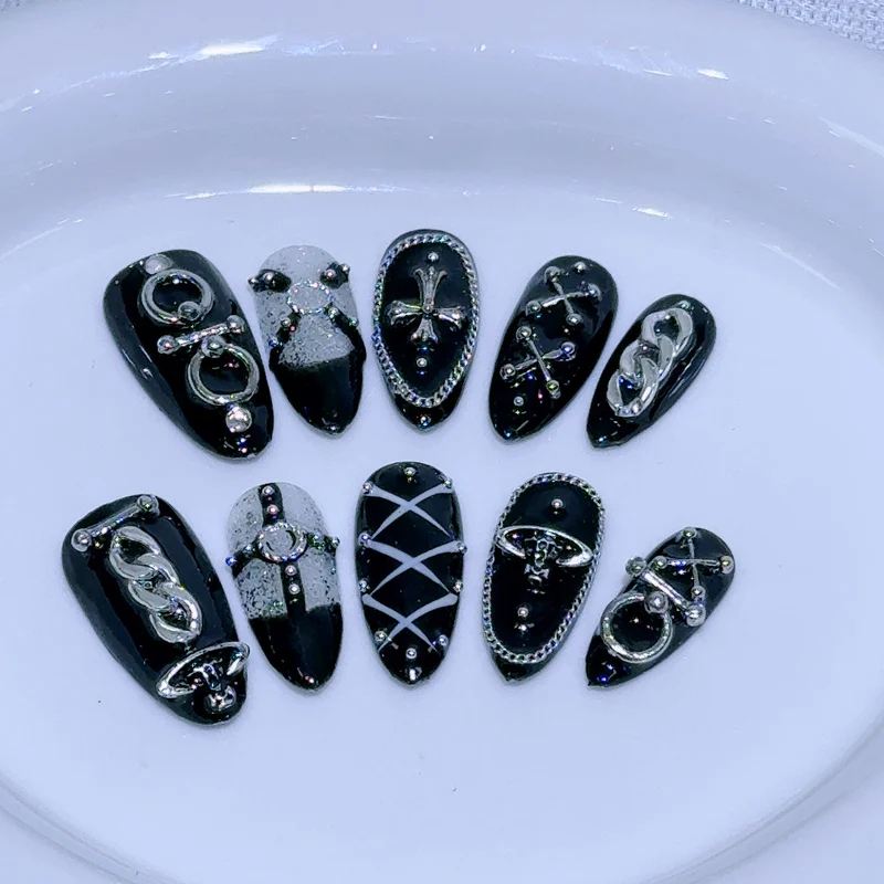 Dekoratives Gothic Nagelkunst Set