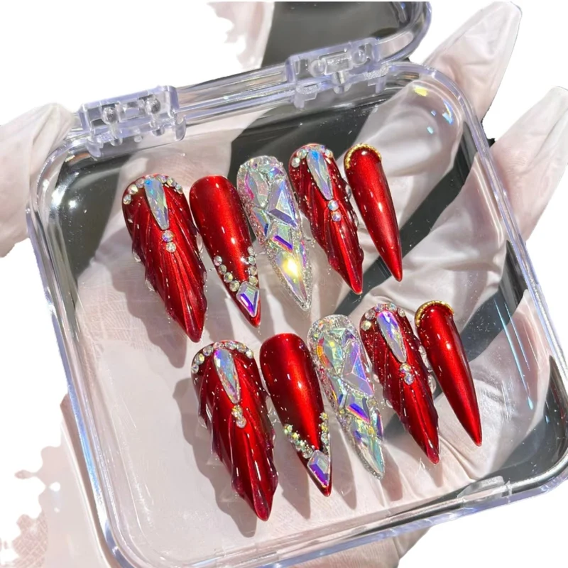 Premium dekorativer spitz zulaufender Press-On-Nagelset