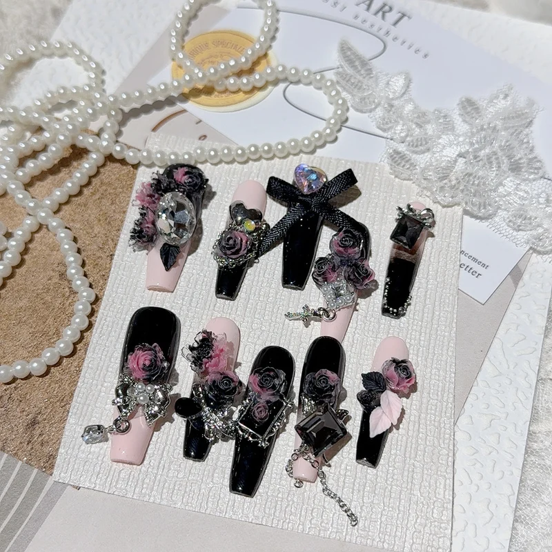 Elegantes dekoratives Press-On-Nagel-Set