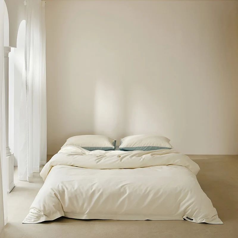 Baumwoll-Bettwäsche-Garnitur mit Satin-Finish und Reißverschluss