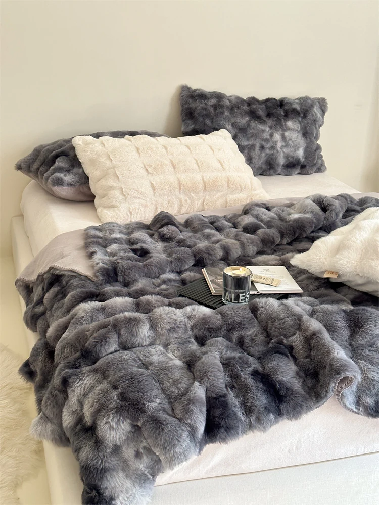 Luxus-Faux-Fell Wohndecke und passende Kissen-Set