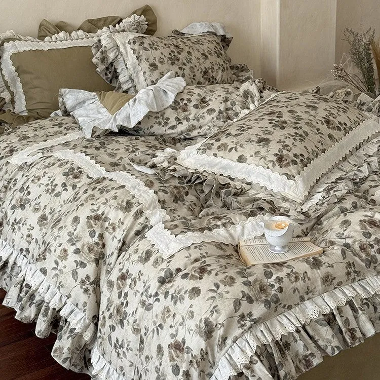 Romantisches Vintage-Bettwäsche-Set mit Rüschen und Spitzen