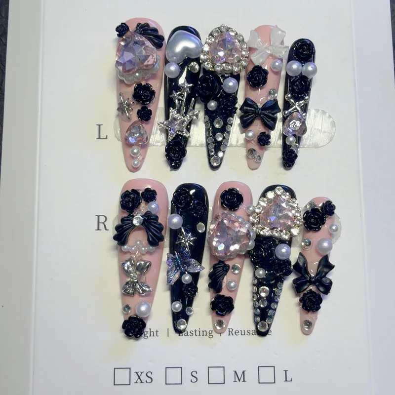 Luxuriöses 3D Dekoratives Press-On NagelkunstSet
