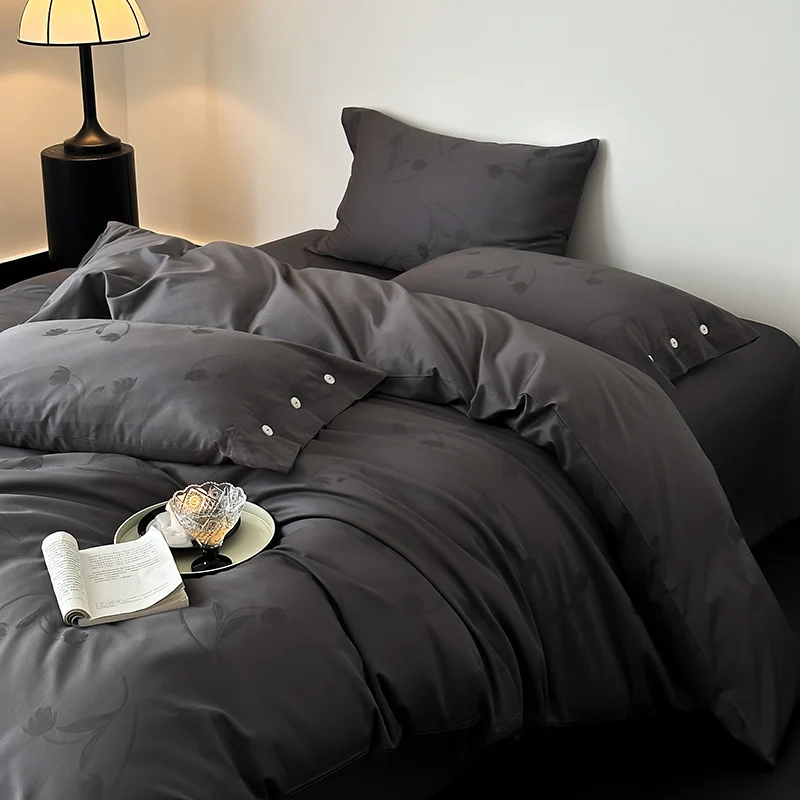 Premium-Bettbezug-Set aus Baumwollsatin mit tonalem Blumenjacquard und Knopfverschluss
