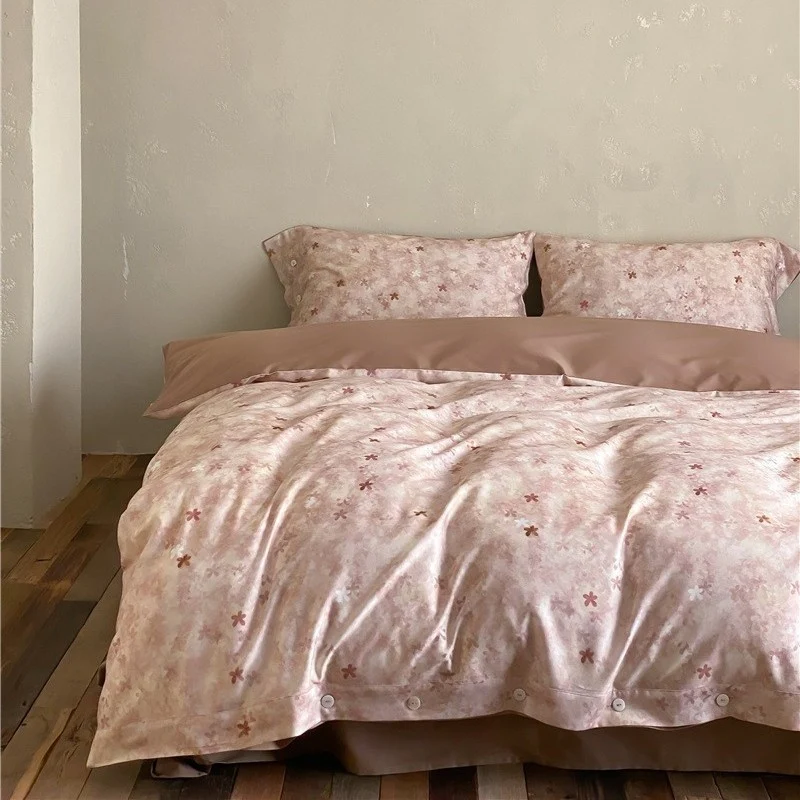 Premium-Baumwollsatin-Duvetbezuggarnitur mit floralem Jacquard-Relief und Knopfverschluss