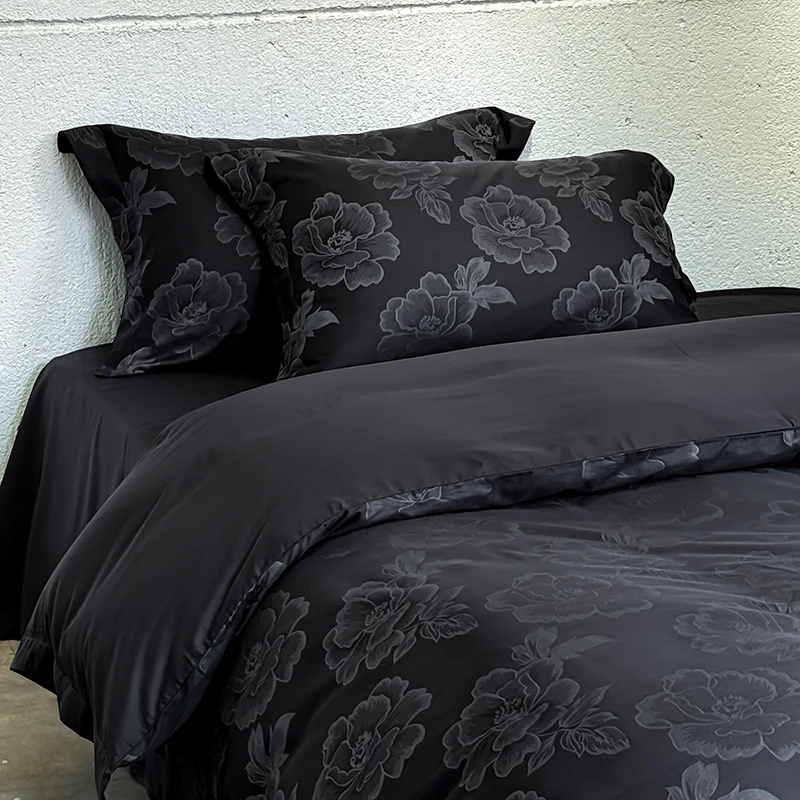 Satin-Bettbezug-Set mit dezentem Ton-in-Ton Blumenjacquard