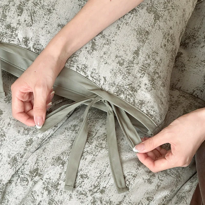 Luxuriöse Bettwäsche-Garnitur aus Baumwollsatin mit floralem Vintage-Muster