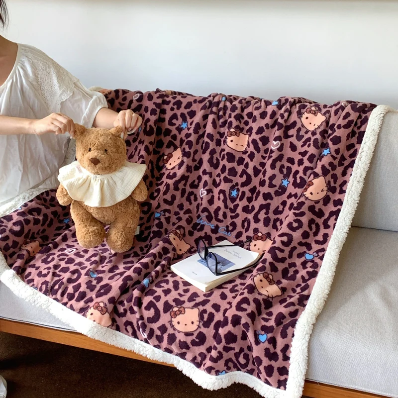Wendbare Flauschdecke mit Cartoon-Katzenmotiv und Teddyfutter